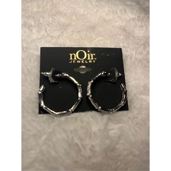NWT Noir Silver Hoop Earrings - Picture 1 of 3
